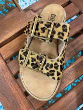 Load image into Gallery viewer, Cheetah Pony Hair Slides
